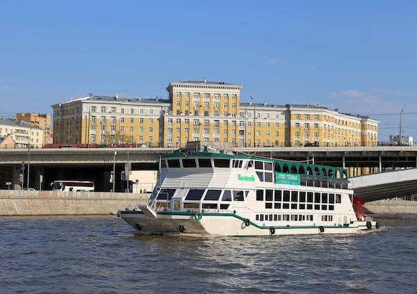 Аренда теплохода Колёсовъ в Москве